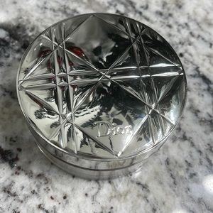 Dior nude skin air loose powder in Honey Beige